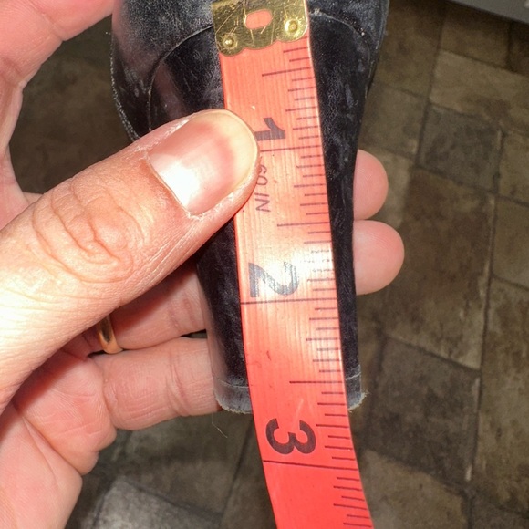 Clarks Size 6.5 - Picture 8 of 8